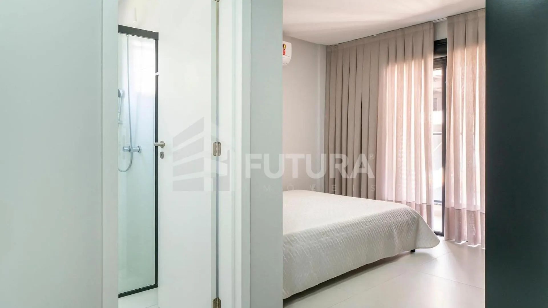 Edificio Oceanic Apartment Bombinhas