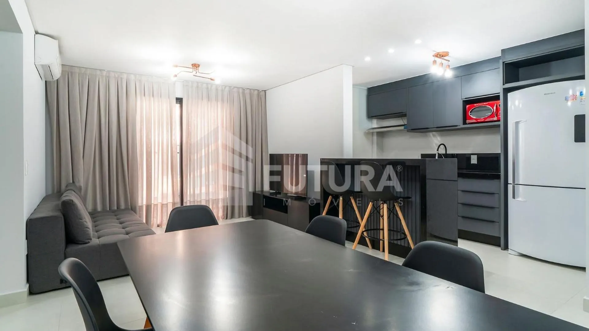 Edificio Oceanic Apartment Bombinhas