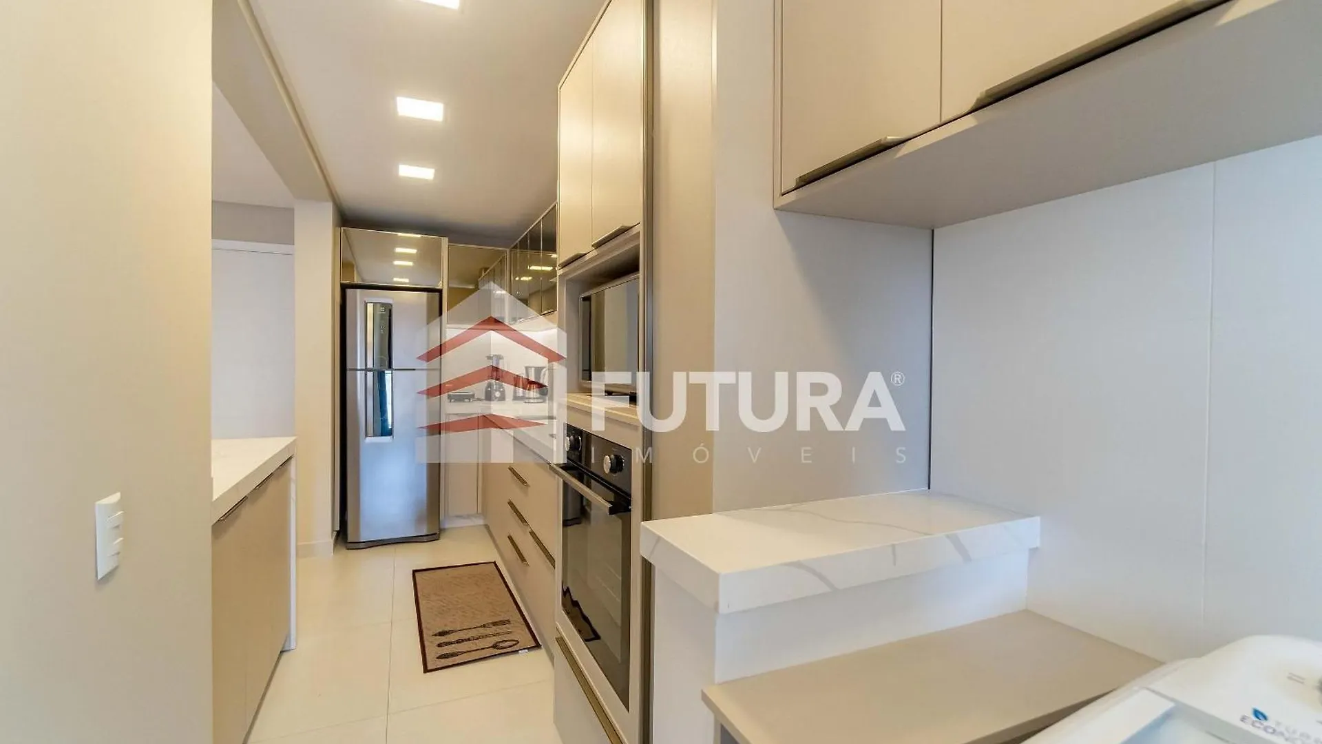 Edificio Oceanic Apartment Bombinhas